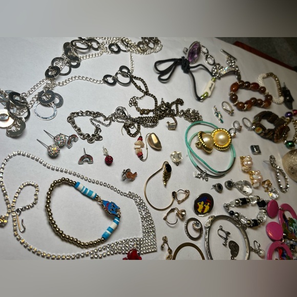 Assorted Jewelry Bag - Picture 8 of 8